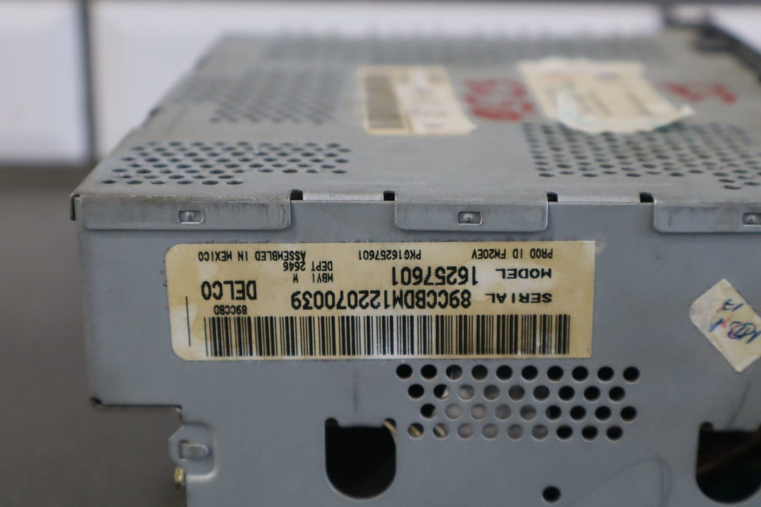 1997 - 2004 Chevrolet Corvette Radio 12370293 OEM