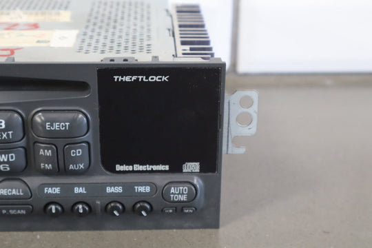 1997 - 2004 Chevrolet Corvette Radio 12370293 OEM