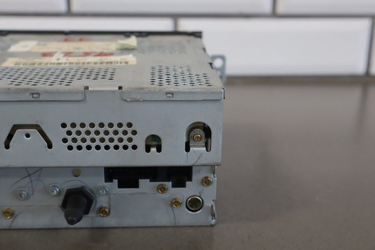 1997 - 2004 Chevrolet Corvette Radio 12370293 OEM