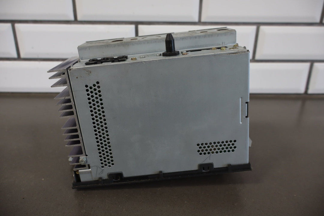 1997 - 2004 Chevrolet Corvette Radio 12370293 OEM