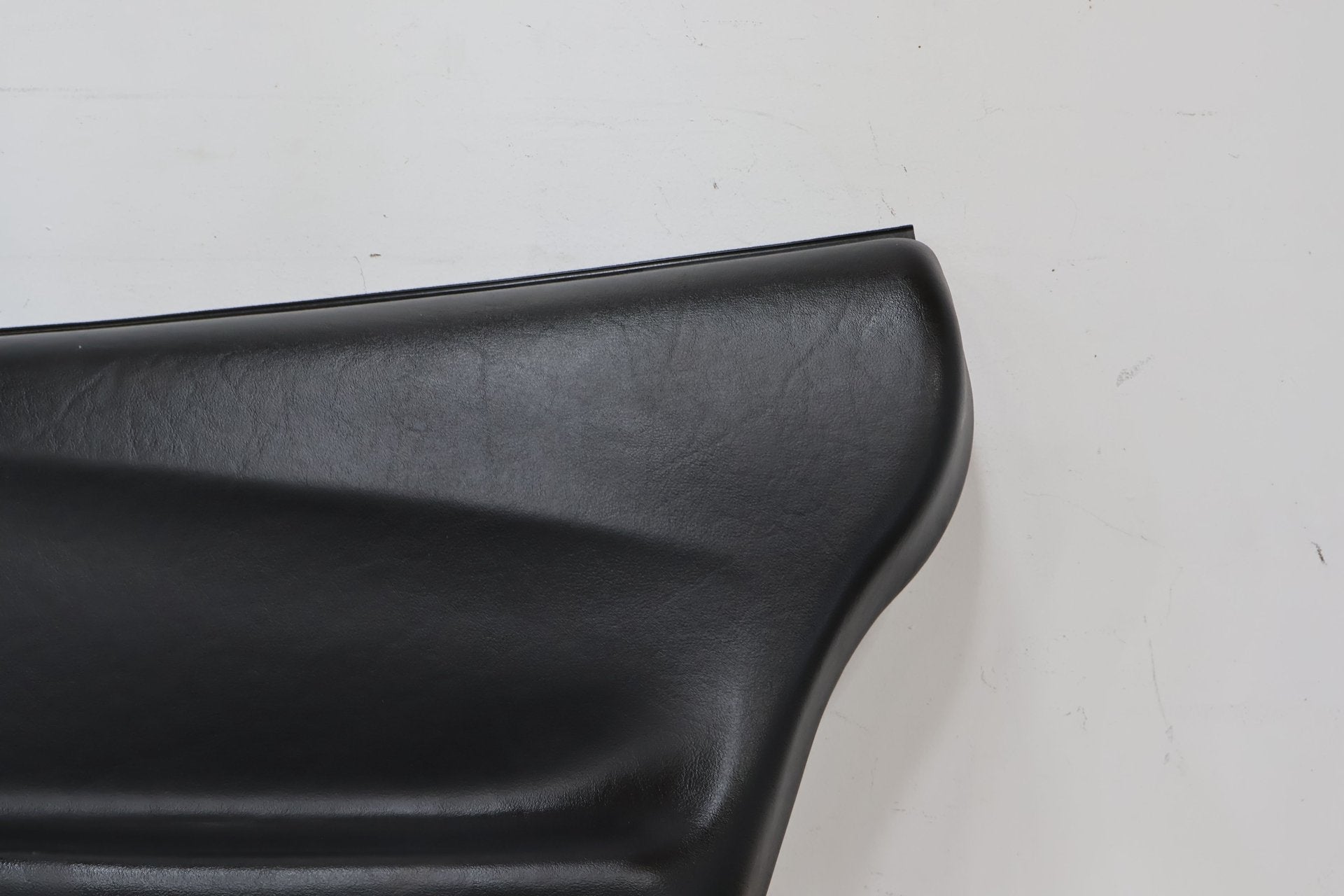 1997-2004 Chevrolet Corvette Right Front Door Trim Panel Black