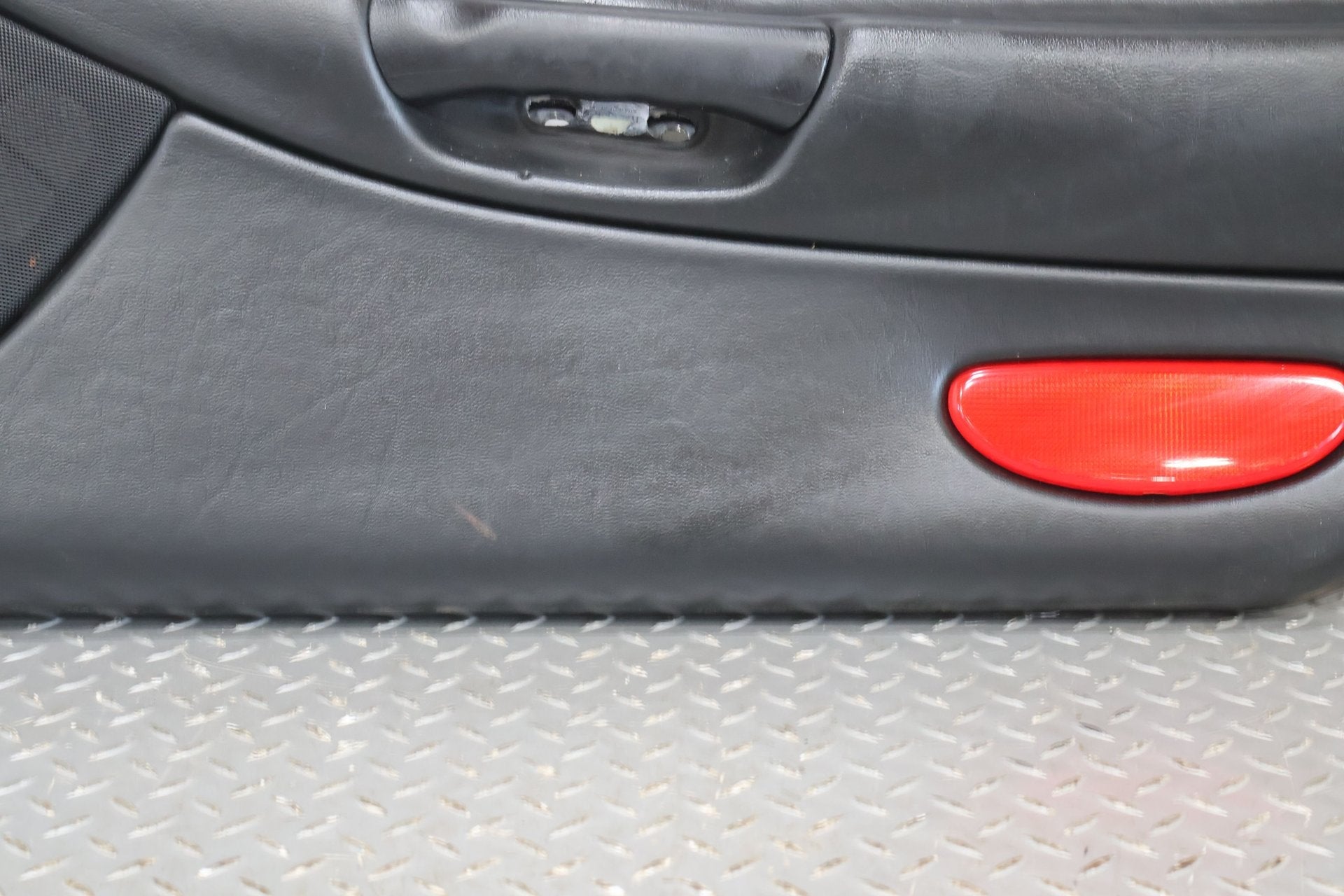 1997-2004 Chevrolet Corvette Right Front Door Trim Panel Black