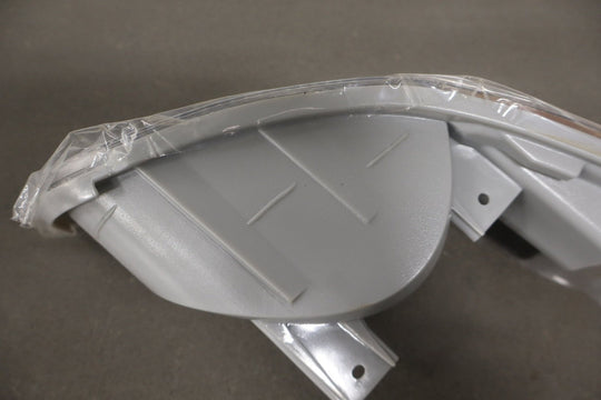 1997 - 2004 Chevrolet Corvette Right Front Lamp 10301356 OEM