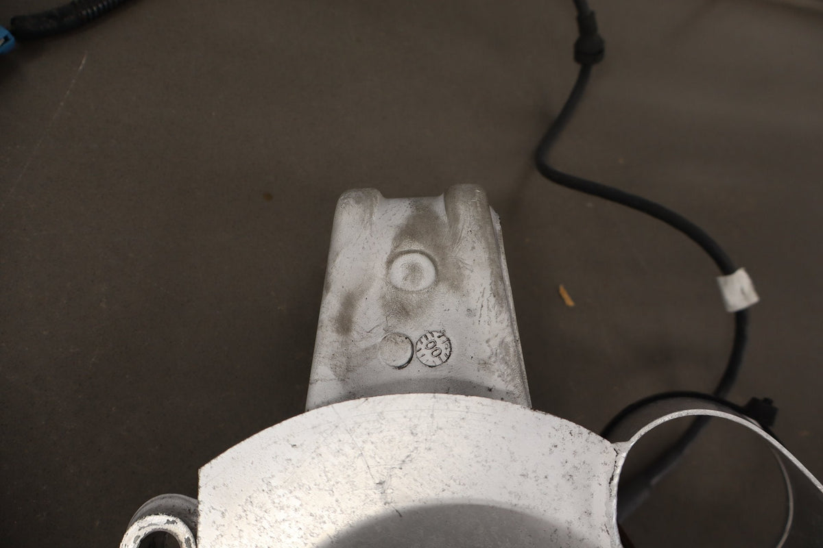 1997-2004 Chevrolet Corvette Right Front Suspension Knee