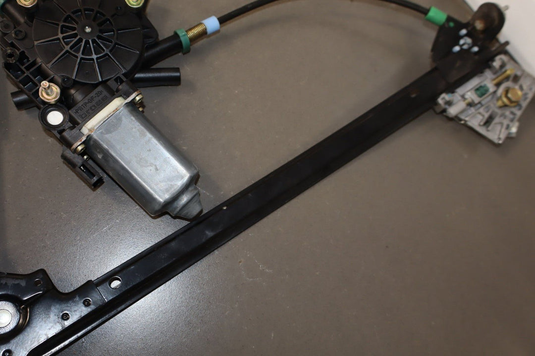 1997 - 2004 Chevrolet Corvette Right Front Window Regulator 10344132 OEM