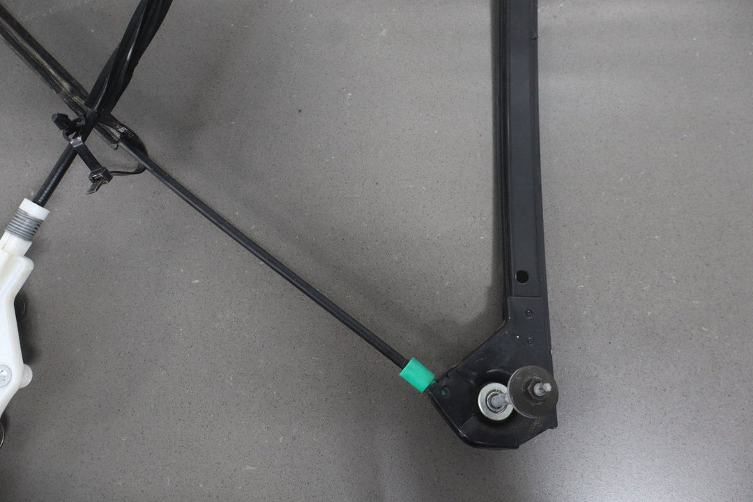 1997 - 2004 Chevrolet Corvette Right Front Window Regulator 10344132 OEM