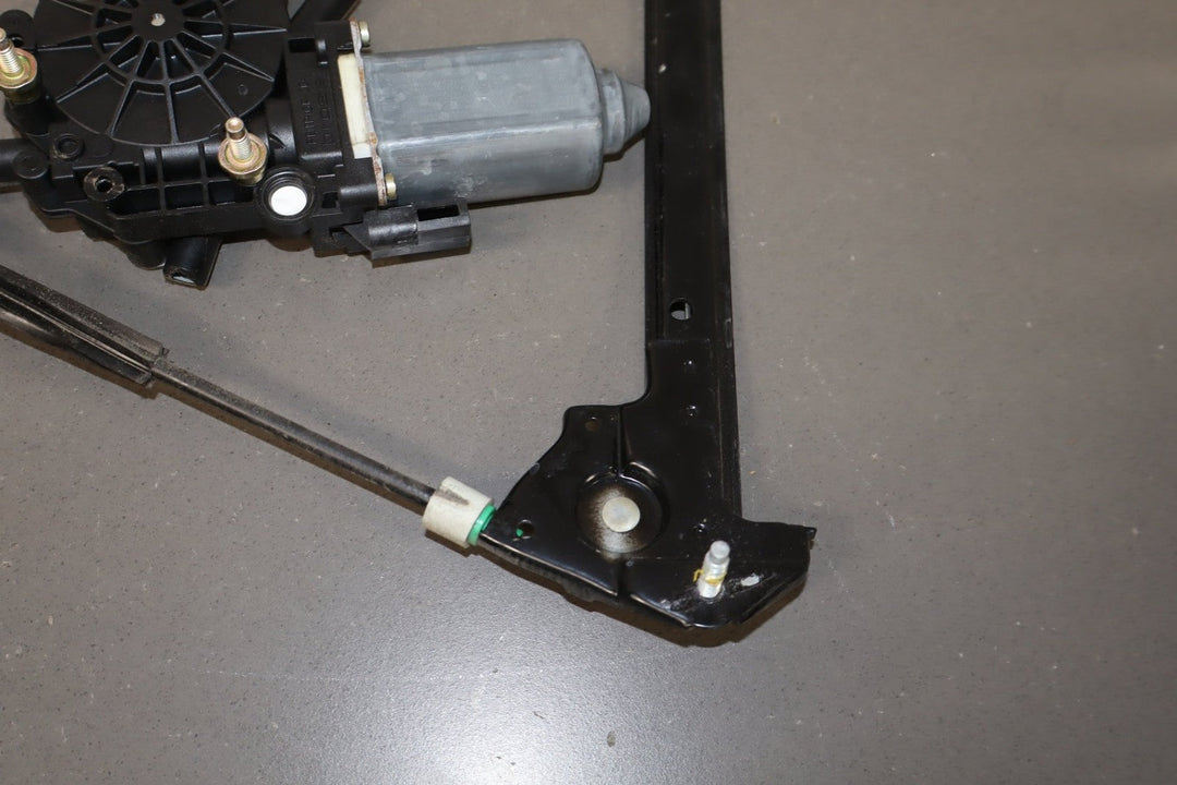 1997 - 2004 Chevrolet Corvette Right Front Window Regulator 10344132 OEM