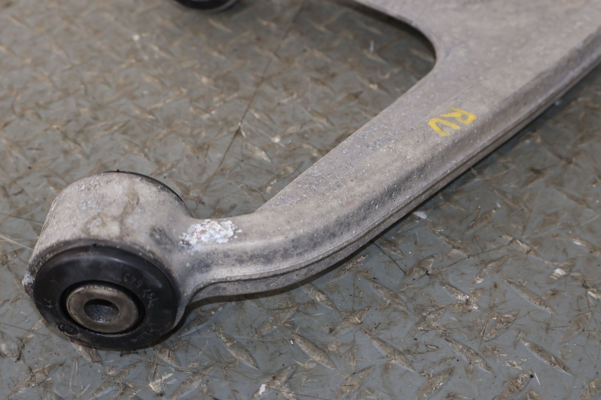 1997-2004 Chevrolet Corvette Right Rear Upper Control Arm 10233621 OEM