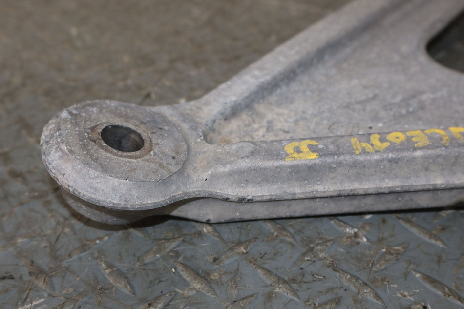 1997-2004 Chevrolet Corvette Right Rear Upper Control Arm 10233621 OEM