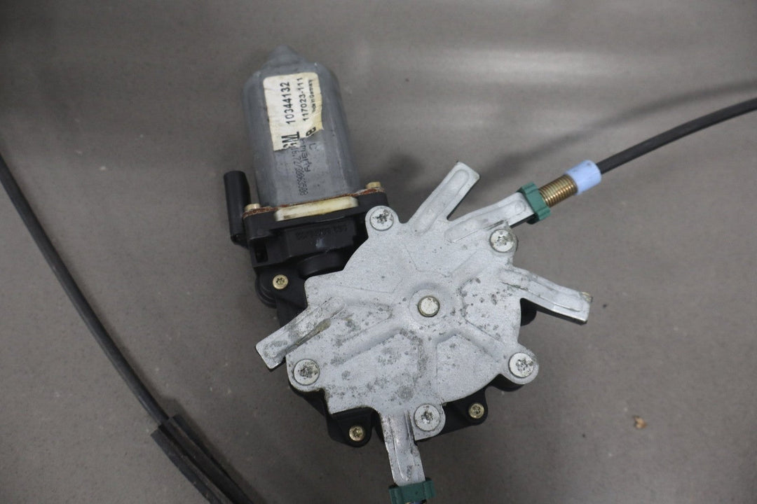 1997 - 2004 Chevrolet Corvette Right Side Door Regulator 10344132 OEM