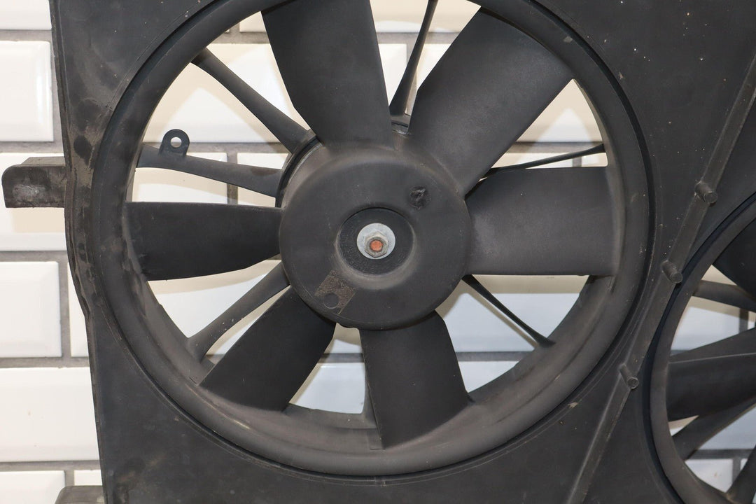 1997 - 2004 Chevy C5 Corvette OEM Engine Cooling Dual Fan W/ Motor