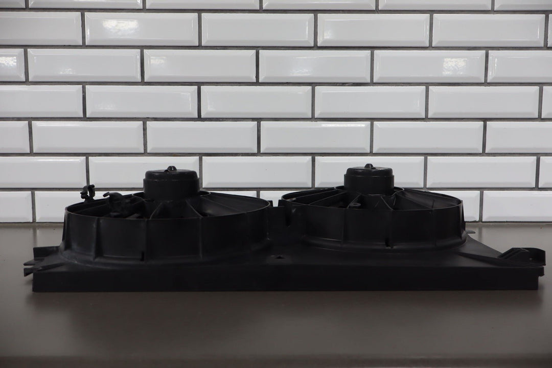 1997 - 2004 Chevy C5 Corvette OEM Engine Cooling Dual Fan W/ Motor