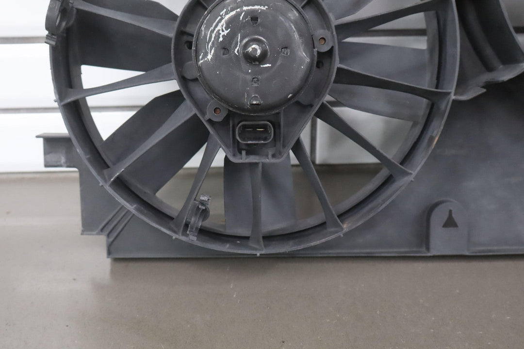 1997 - 2004 Chevy C5 Corvette OEM Engine Cooling Dual Fan W/ Motor