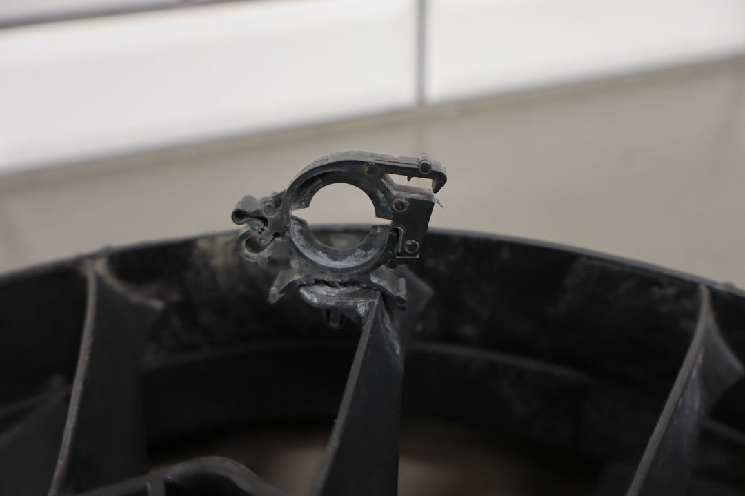 1997 - 2004 Chevy C5 Corvette OEM Engine Cooling Dual Fan W/ Motor