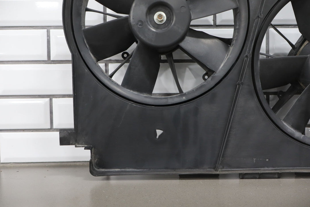 1997 - 2004 Chevy C5 Corvette OEM Engine Cooling Dual Fan W/ Motor