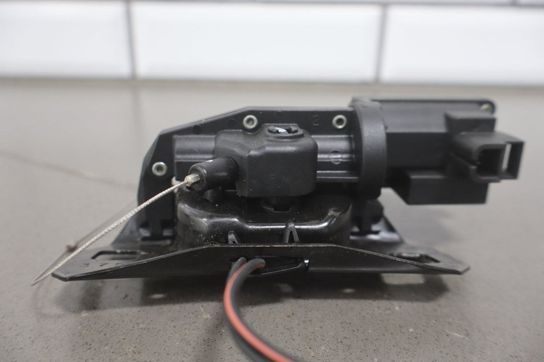 1997 - 2004 Chevy Corvette C5 Convertible Trunk Deck Lid Latch