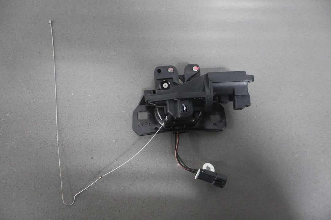 1997 - 2004 Chevy Corvette C5 Convertible Trunk Deck Lid Latch