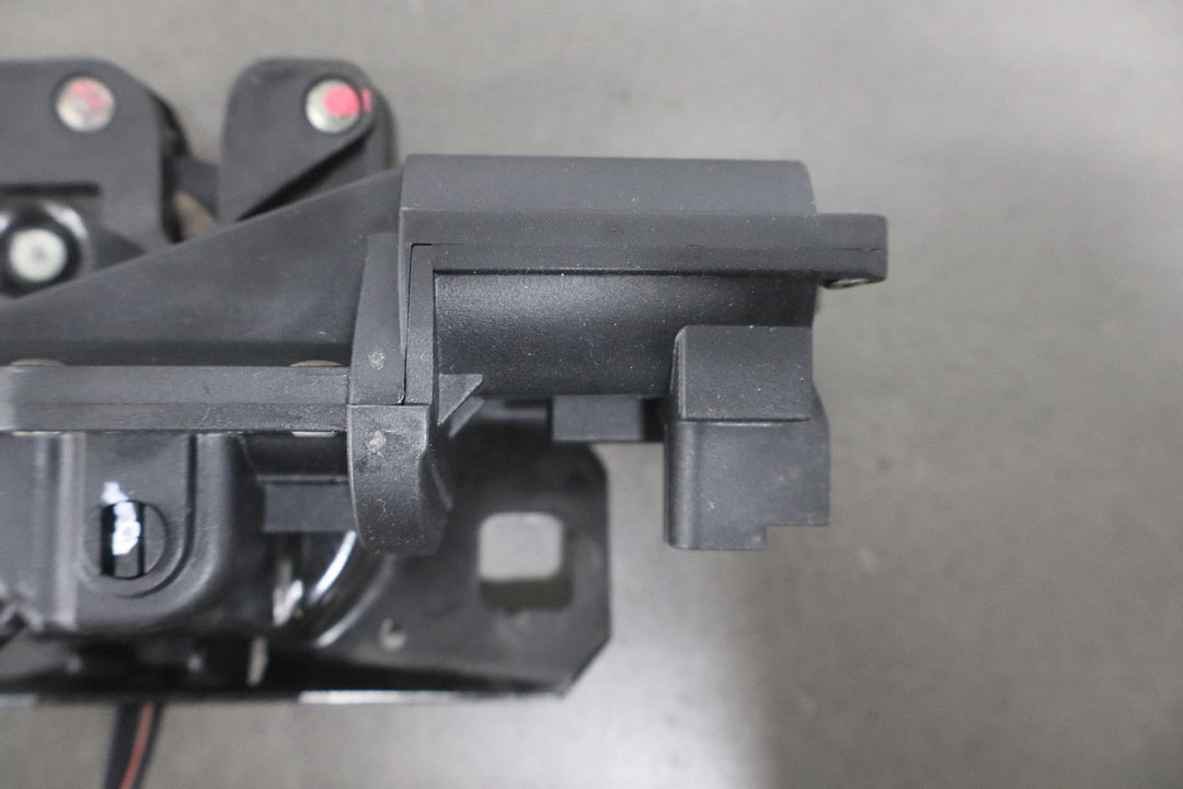 1997 - 2004 Chevy Corvette C5 Convertible Trunk Deck Lid Latch