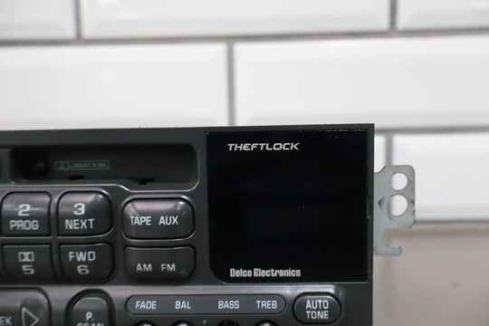 1997 - 2004 Chevy Corvette C5 Radio AM - FM - Cassette Player OPT UL0