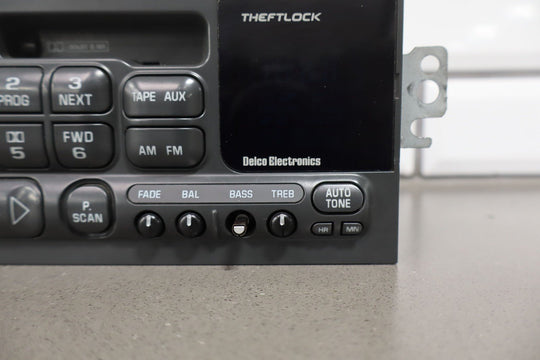 1997 - 2004 Chevy Corvette C5 Radio AM - FM - Cassette Player OPT UL0