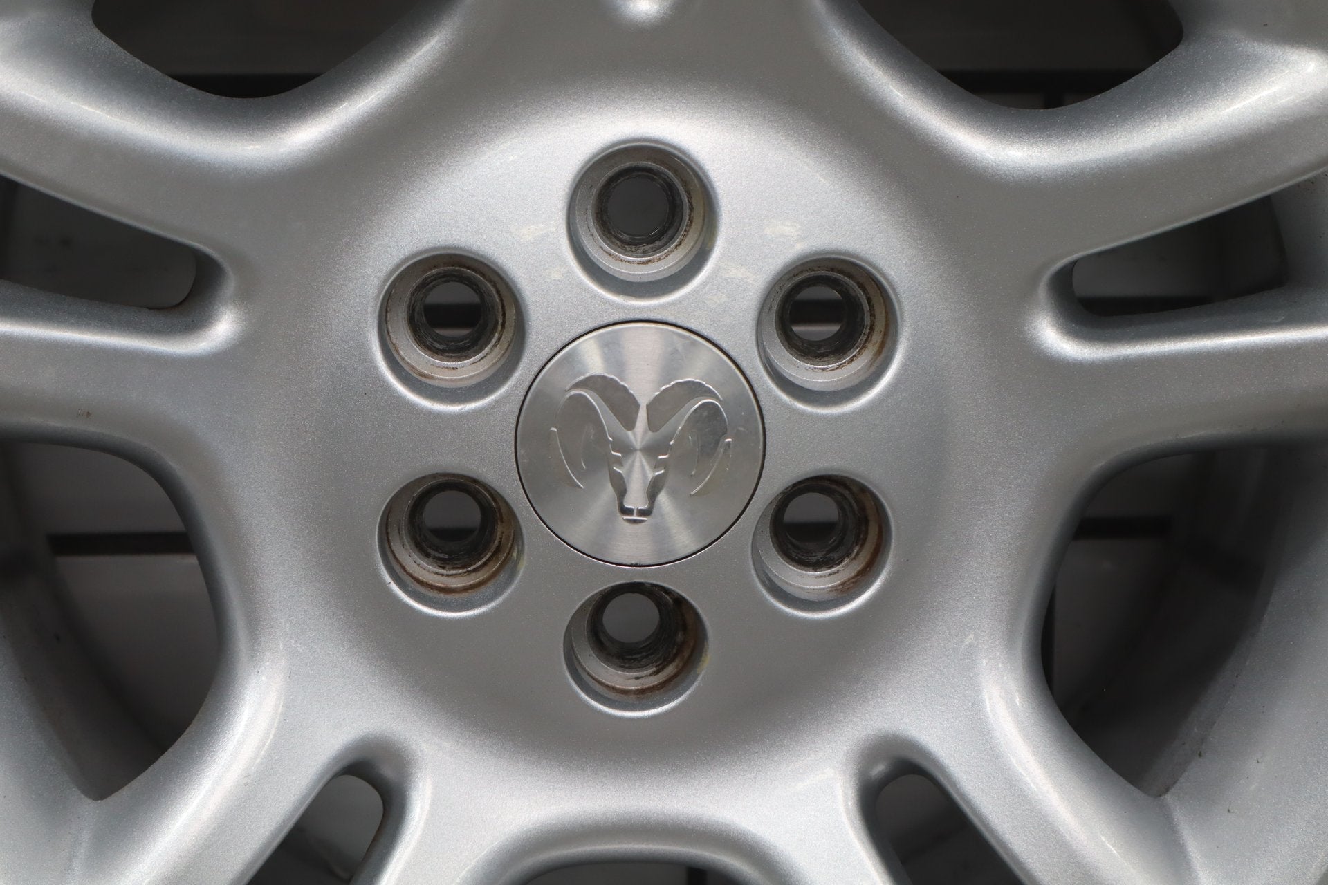 1997-2004 Dodge Dakota Alloy Wheel OEM 16x8