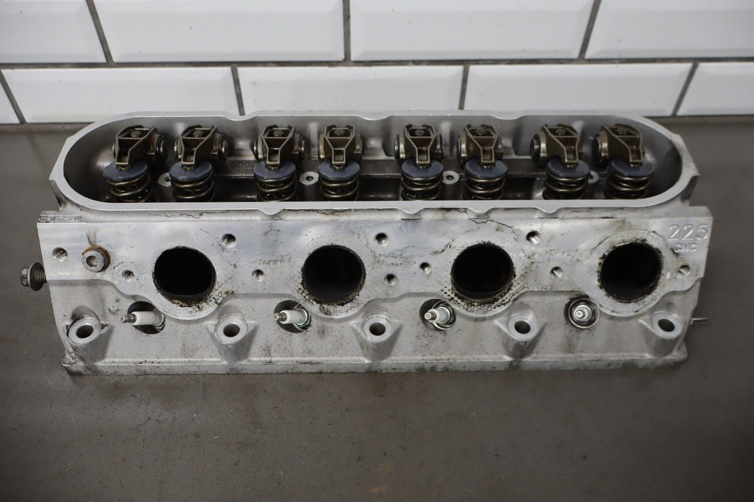 1997 - 2007 Pontiac GTO Cylinder Heads Pair LS1 5.7