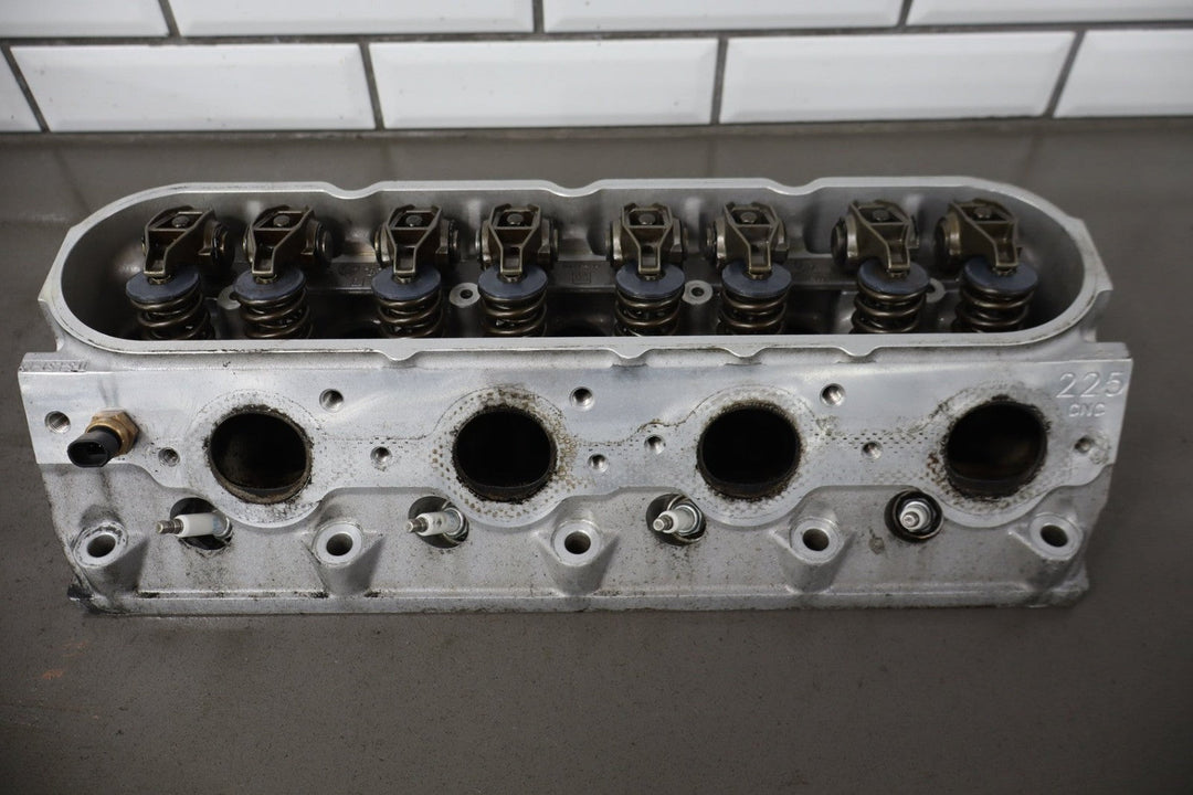 1997 - 2007 Pontiac GTO Cylinder Heads Pair LS1 5.7
