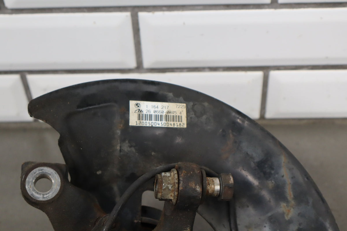 1997 BMW Z3 1.9i Left Front Spindle 31211092079