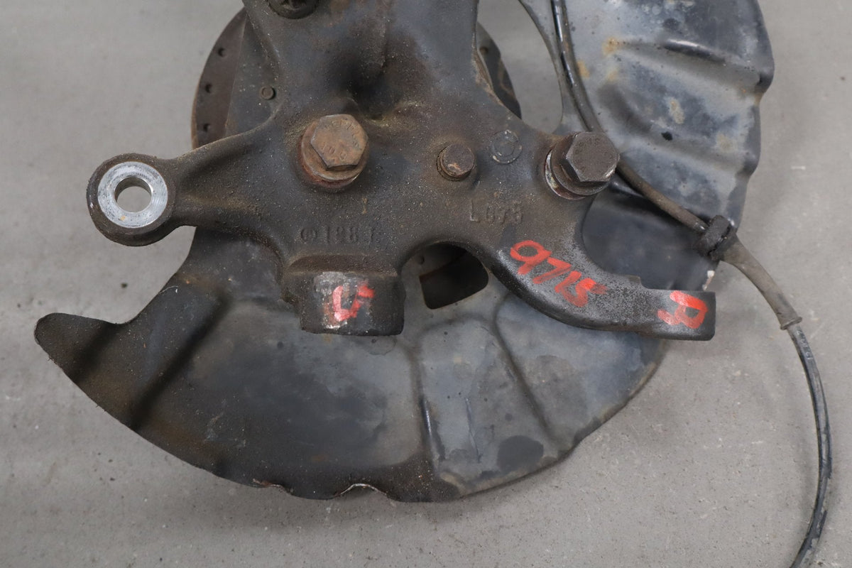 1997 BMW Z3 1.9i Left Front Spindle 31211092079