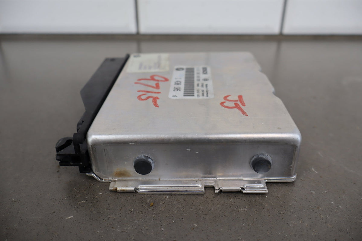 1997 BMW Z3 1.9L Engine Computer 0261203668
