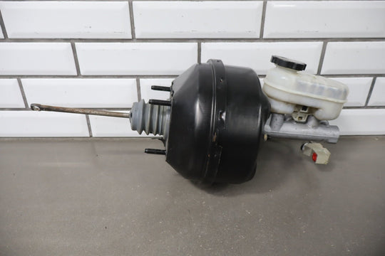 1997 Chevrolet Corvette Master Cylinder & Brake Booster 18016548 OEM