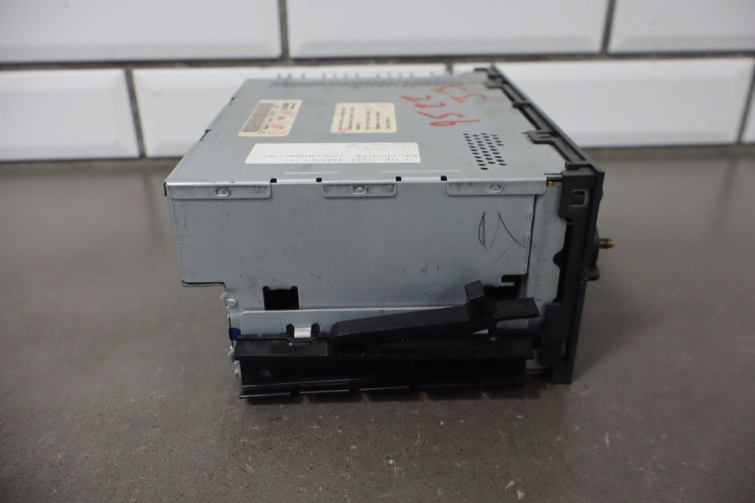 1997 GMC Savana Cassette AM/FM Radio 16194445 OEM - Tested