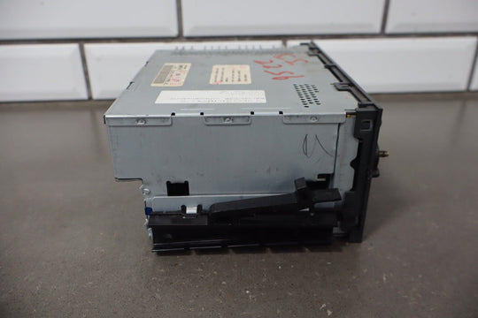 1997 GMC Savana Cassette AM/FM Radio 16194445 OEM - Tested