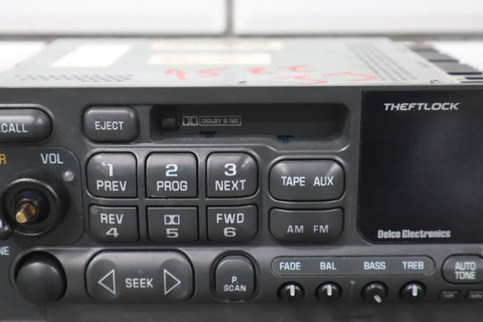 1997 GMC Savana Cassette AM/FM Radio 16194445 OEM - Tested