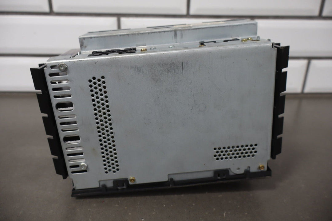 1997 GMC Savana Cassette AM/FM Radio 16194445 OEM - Tested