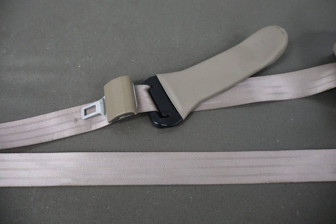 1997 GMC Savana Chevrolet Express OEM Rear 2nd & 3rd Row Seat Belt Sets