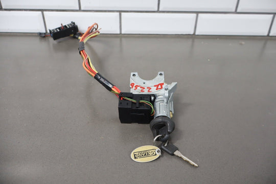 1997 GMC Savana Ignition Switch OEM W/ Key