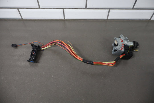 1997 GMC Savana Ignition Switch OEM W/ Key
