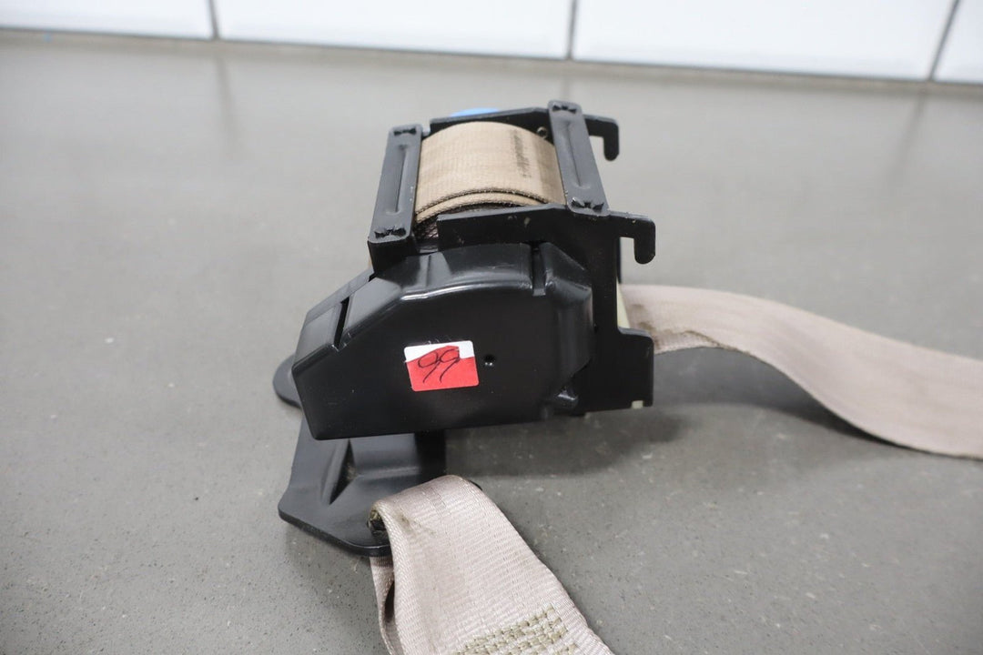 1997 GMC Savana Left Front Seat Belt Neutral 52W