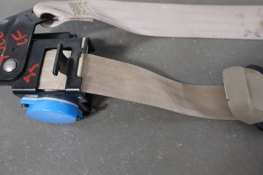 1997 GMC Savana Left Front Seat Belt Neutral 52W