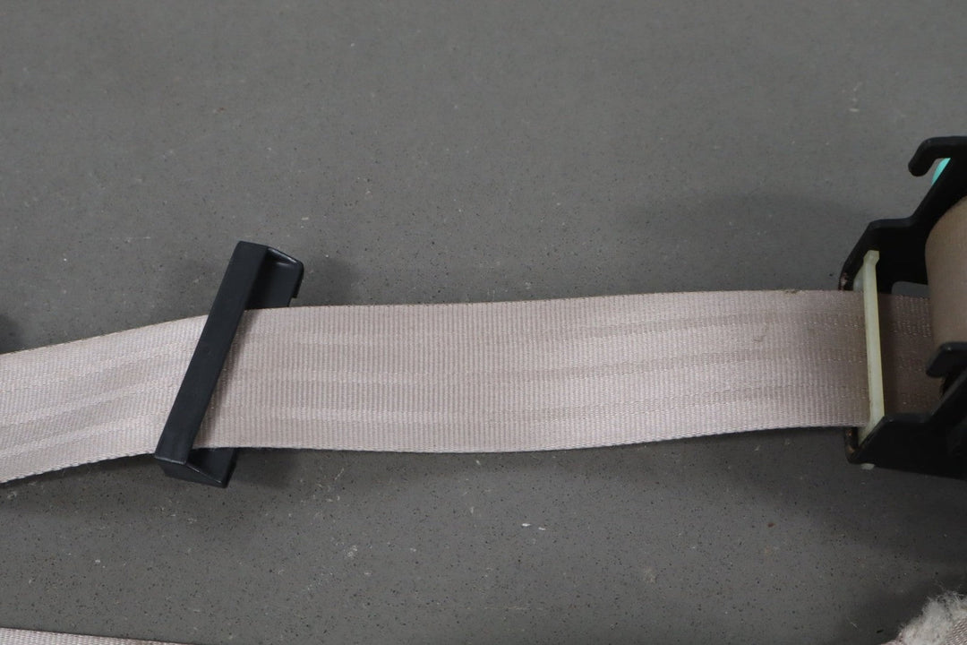 1997 GMC Savana Right Front Seat Belt Neutral 52W