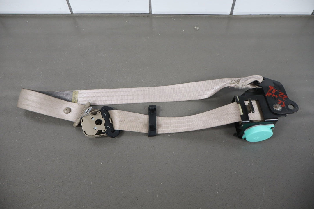 1997 GMC Savana Right Front Seat Belt Neutral 52W