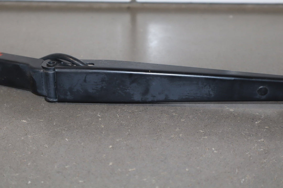 1997 GMC Savana Wiper Arm Pair