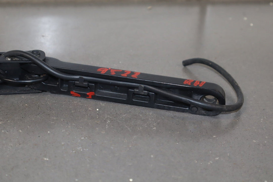 1997 GMC Savana Wiper Arm Pair