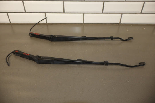 1997 GMC Savana Wiper Arm Pair