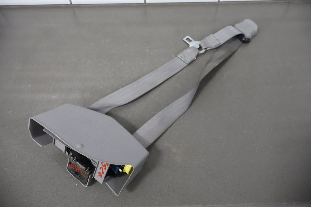 1997 GMC Suburban Left Front Seat Belt Grey 132