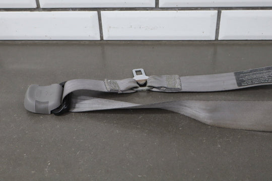 1997 GMC Suburban Right Front Seat Belt Grey 132 E20070RH