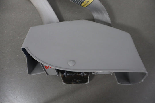1997 GMC Suburban Right Front Seat Belt Grey 132 E20070RH