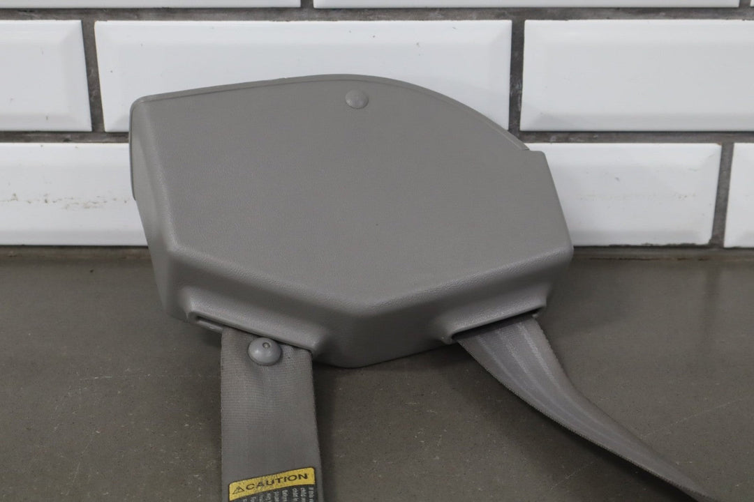 1997 GMC Suburban Right Front Seat Belt Grey 132 E20070RH