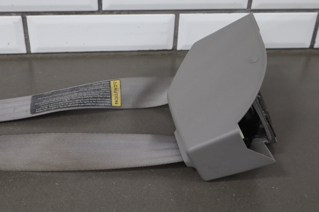 1997 GMC Suburban Right Front Seat Belt Grey 132 E20070RH